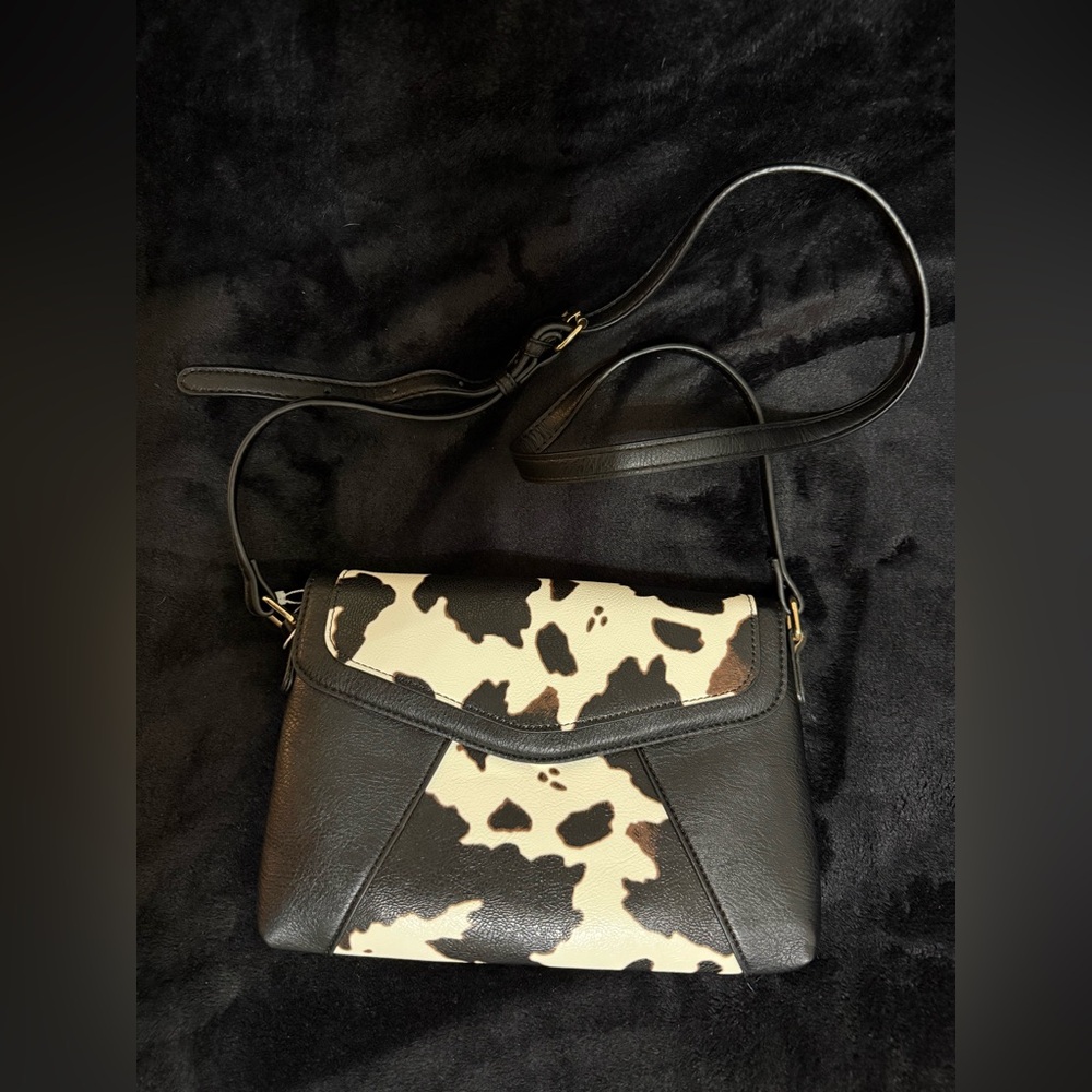 Stylish Black and Cream Women's Bag